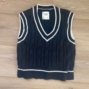 Abercrombie knit vest